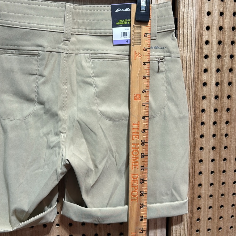 Eddie Bauer Rolled Hem Tan Bermuda new with tags - Picture 9 of 9